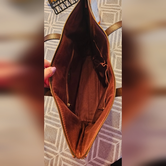 Fossil purse - Picture 2 of 2